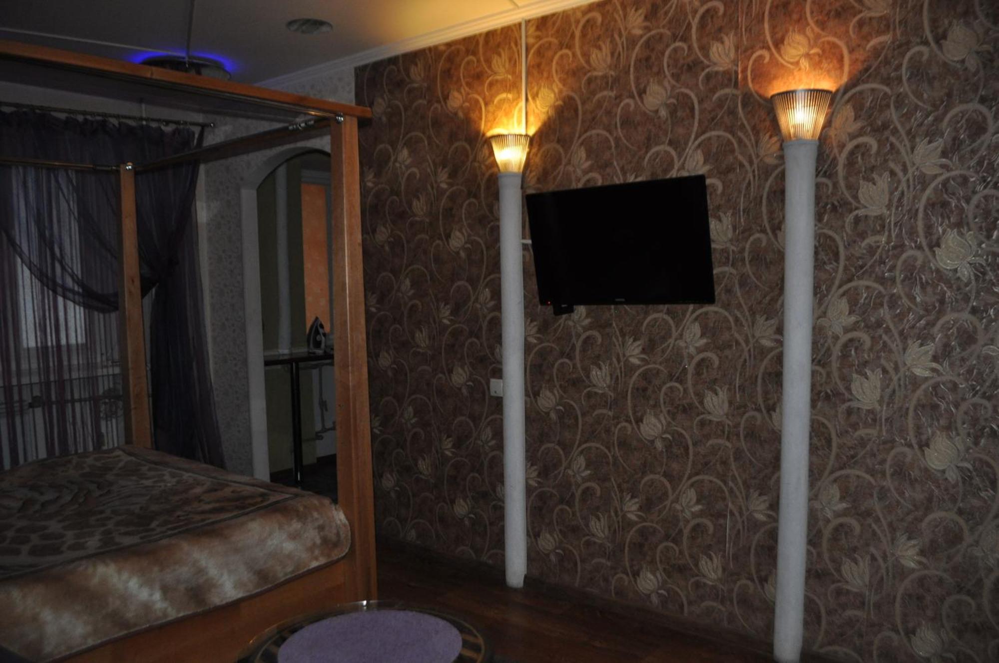 Cozy Apartments Near The Mcdonalds Κρεμεντσούγκ Εξωτερικό φωτογραφία