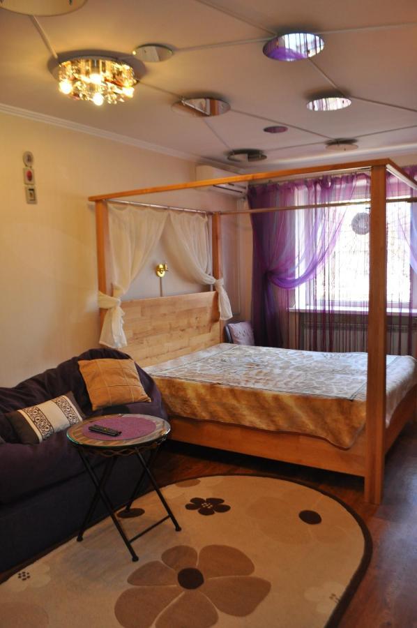 Cozy Apartments Near The Mcdonalds Κρεμεντσούγκ Εξωτερικό φωτογραφία